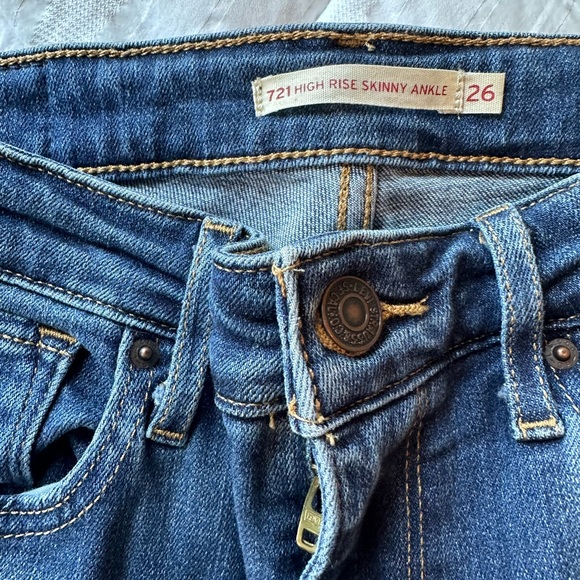 Levi’s 721 High Rise Skinny Ankle Jeans Size 26 - Picture 2 of 4